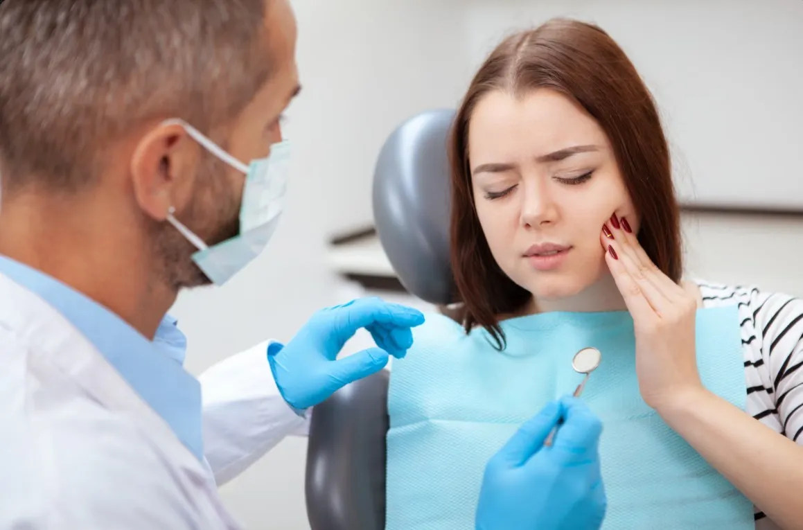when should you remove wisdom teeth signs